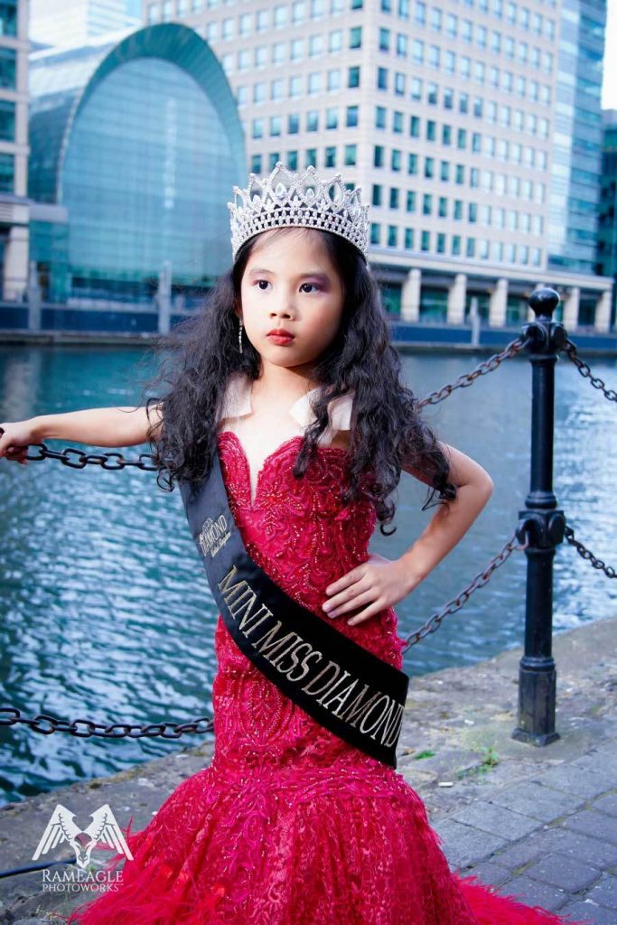 Hoa hậu nhí Kim cương Việt Nam - UK Elsa Thiên Long